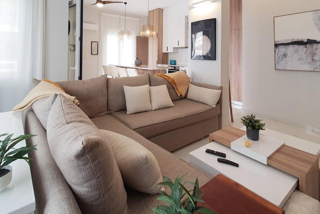 Hidden Gem On The Piraeus Coast Apartman Kültér fotó